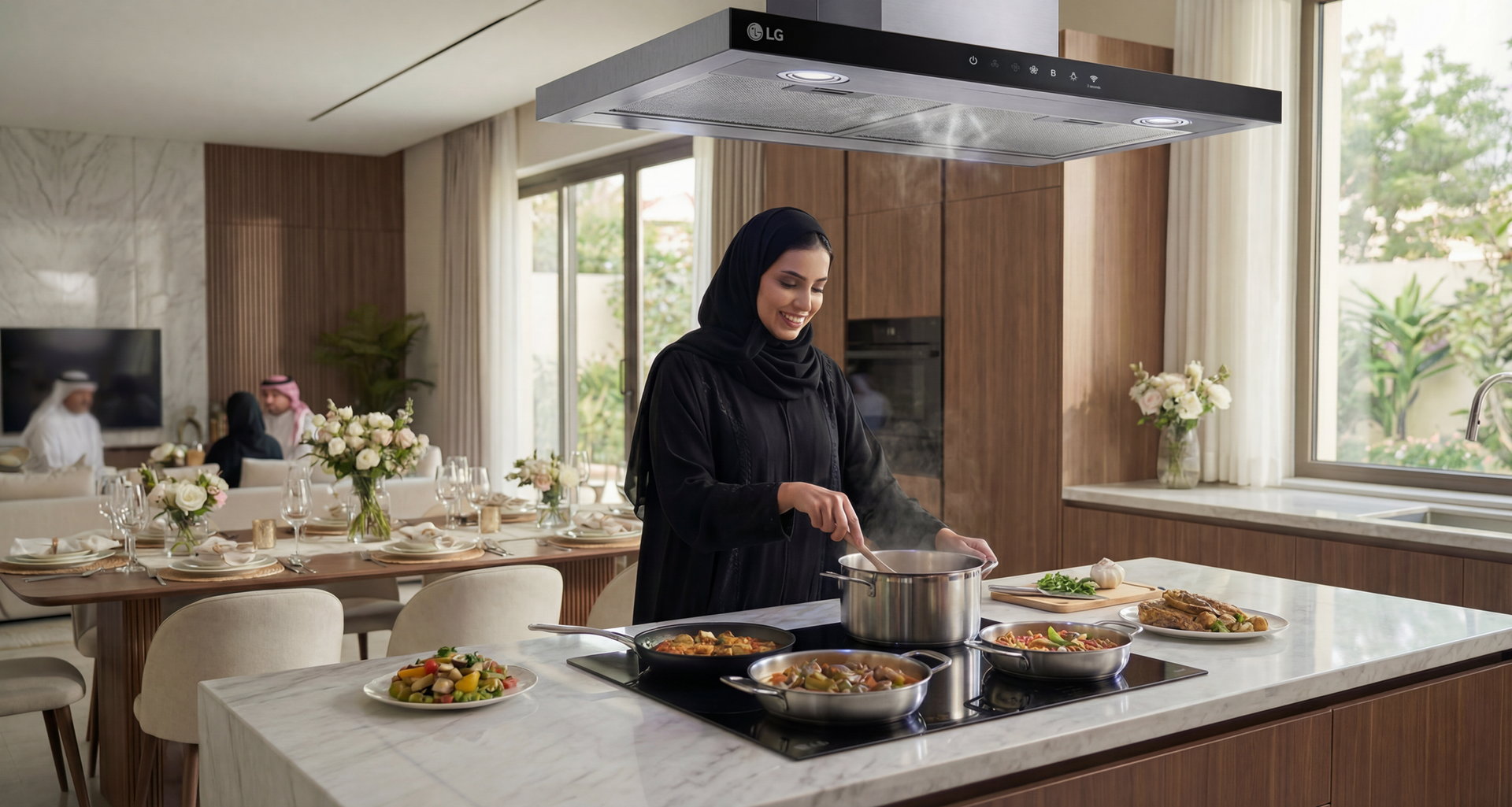 أبهِر ضيوفك: نصائح احترافية ومزايا مميّزة لولائم احتفالية متقنة مع موقد الحث من إل جي وشفاط